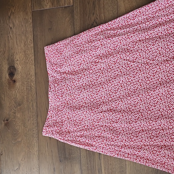 RW&Co high Waisted Skirt - Picture 3 of 4